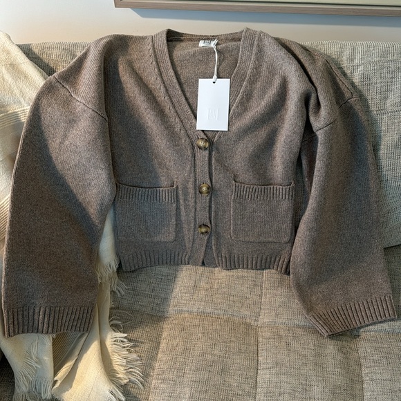 Helsa Sanna Cardigan - Picture 7 of 7